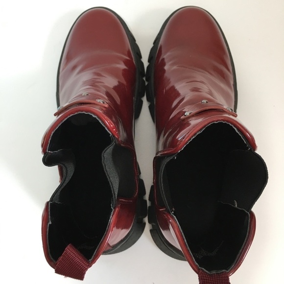 Guess Hestia Chelsea Medium Red Chink Sole Platform Pull on Ankle boots - Picture 6 of 16
